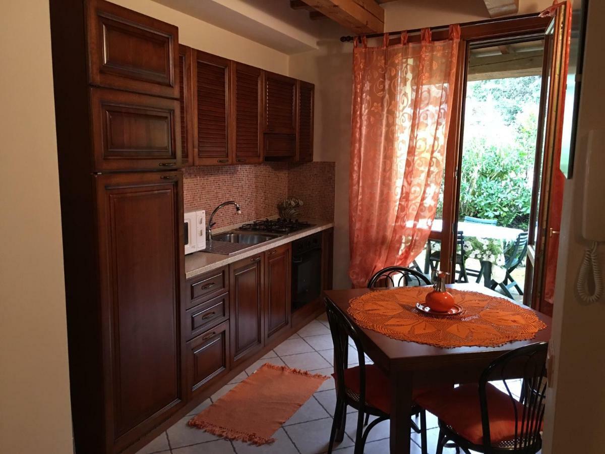 Residence Baia Vallugola Castel di Mezzo Luaran gambar