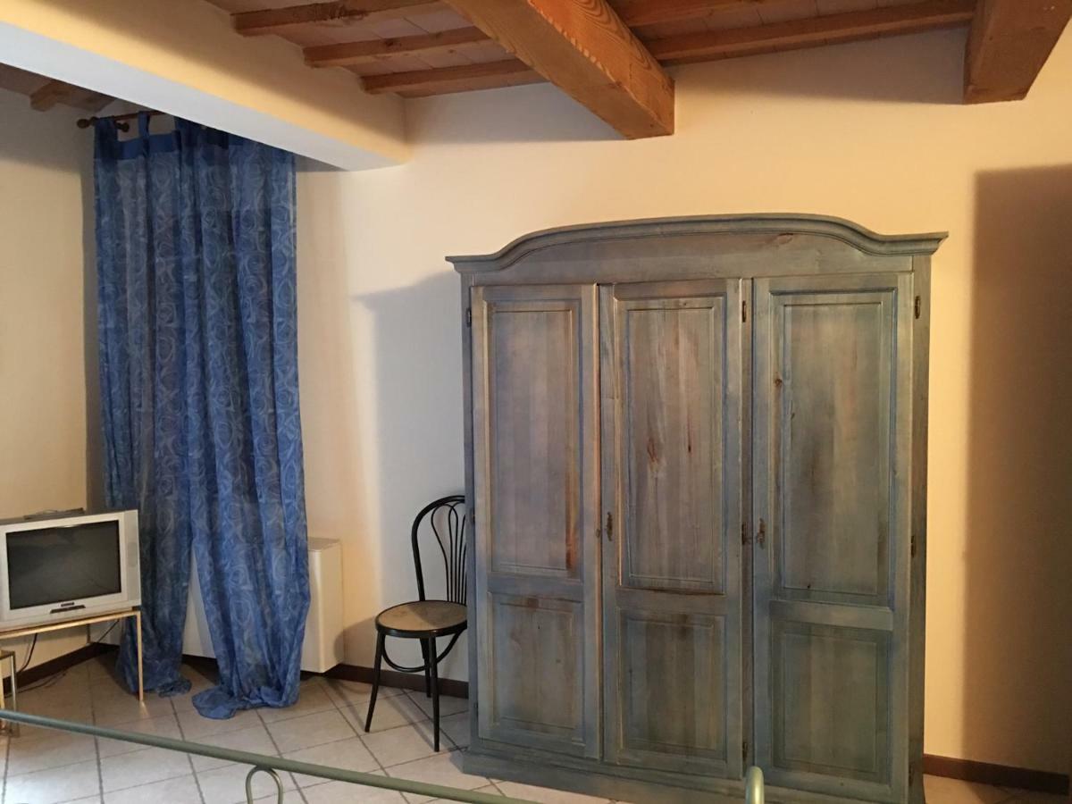 Residence Baia Vallugola Castel di Mezzo Luaran gambar