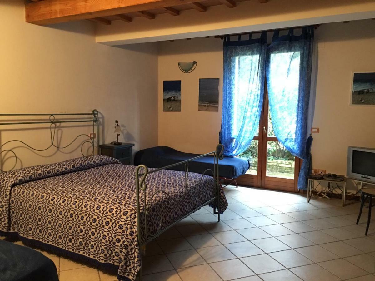 Residence Baia Vallugola Castel di Mezzo Luaran gambar